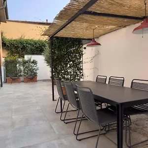 Realkasa Charming Luxury Apt. Apartment